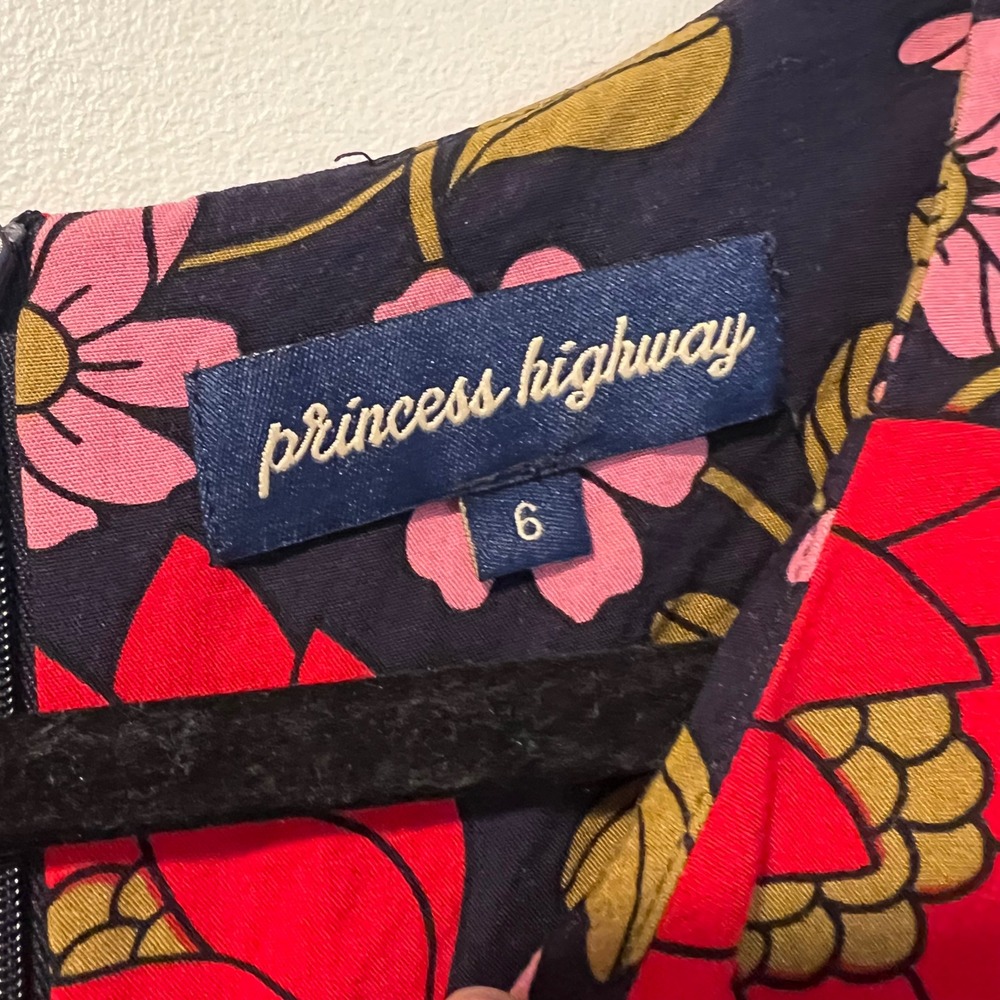 Princess Highway Floral Romper Navy Red Pink Short Sleeve Viscose PGFL229 Size 6 - Picture 4 of 10